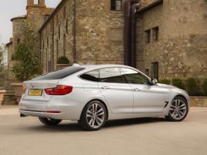 BMW 318d Gran Turismo Sport Line 2013 года  (UK)